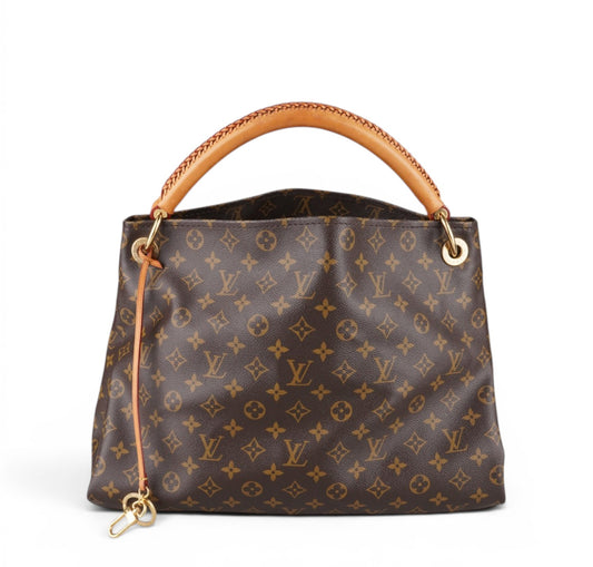 Artsy MM Monogram