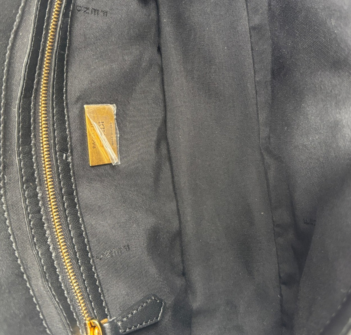 Baguette in Nappa Nera