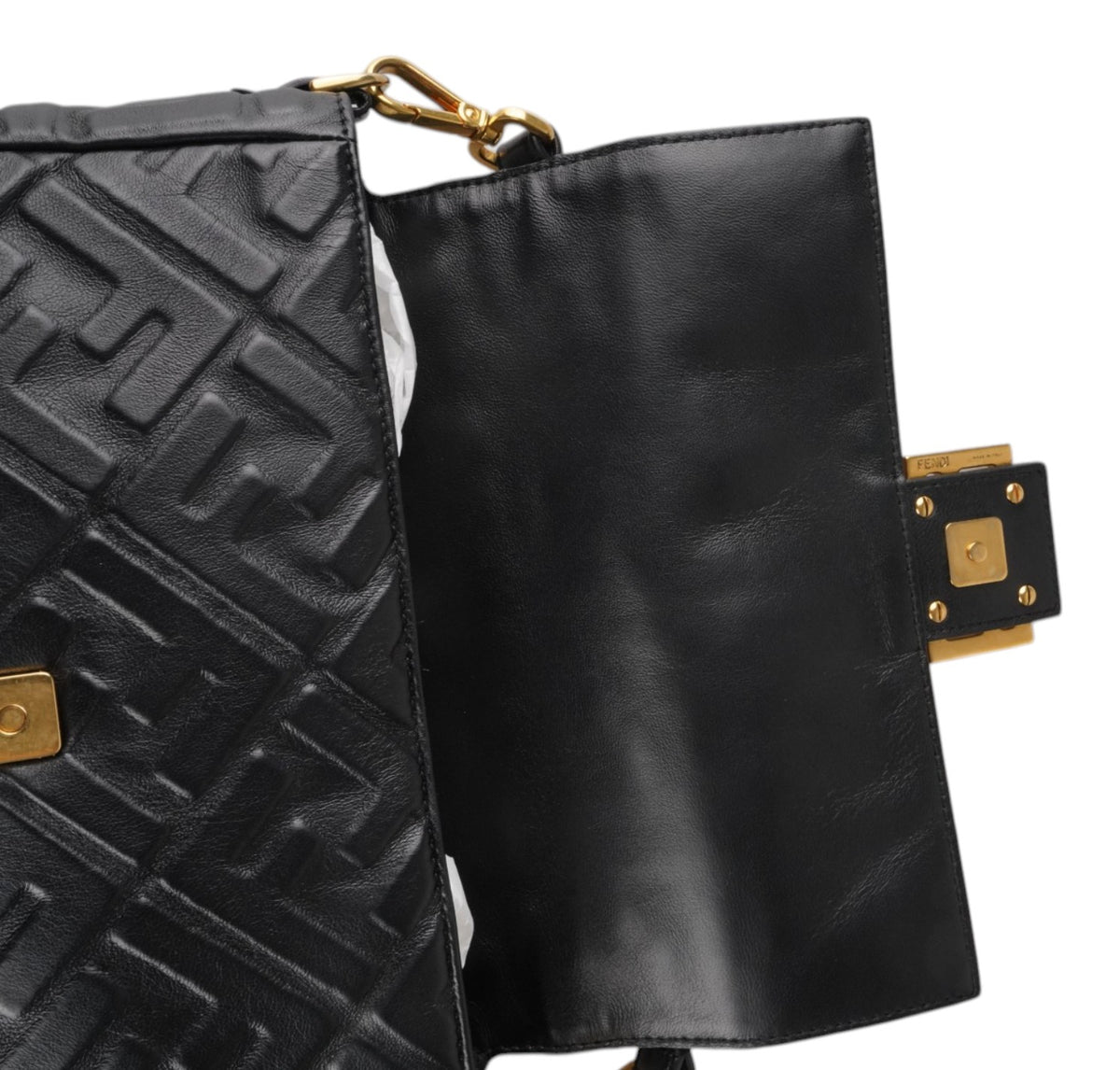 Baguette in Nappa Nera