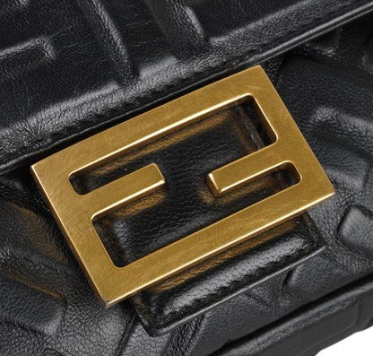 Baguette in Nappa Nera