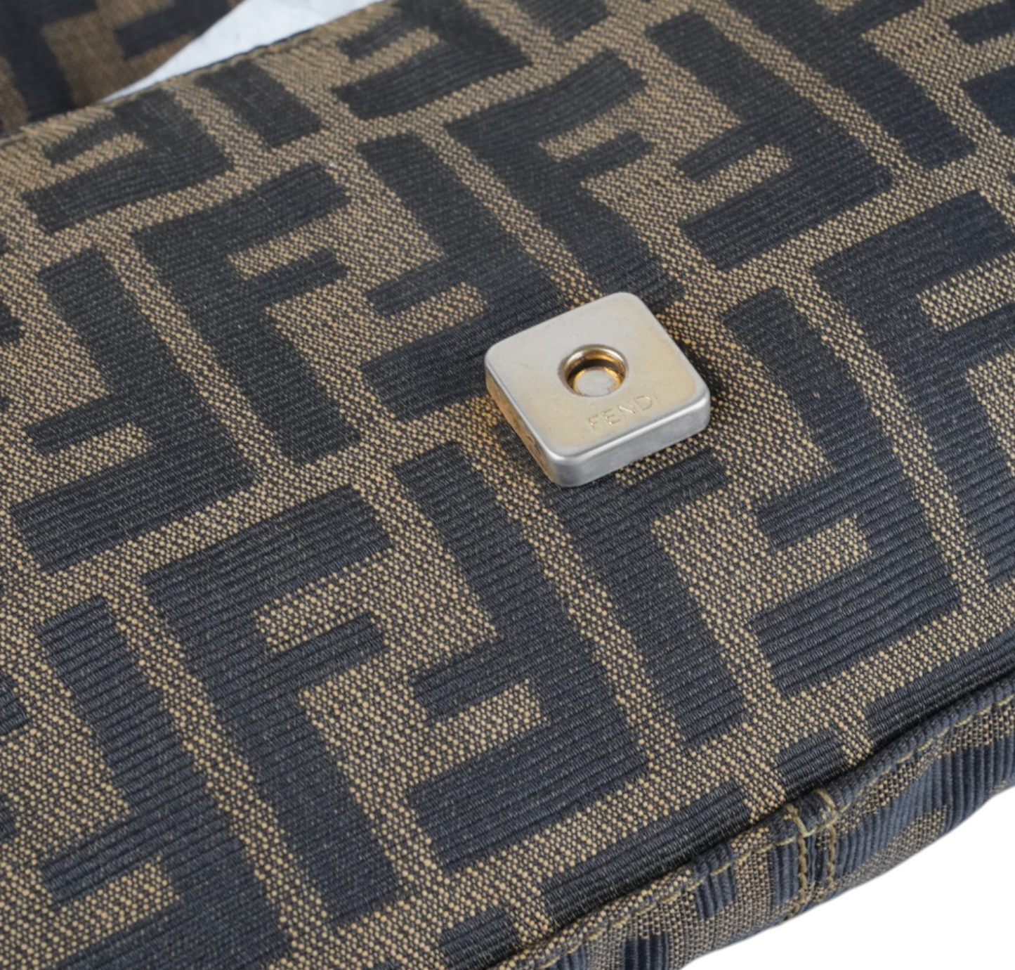 Baguette Monogram