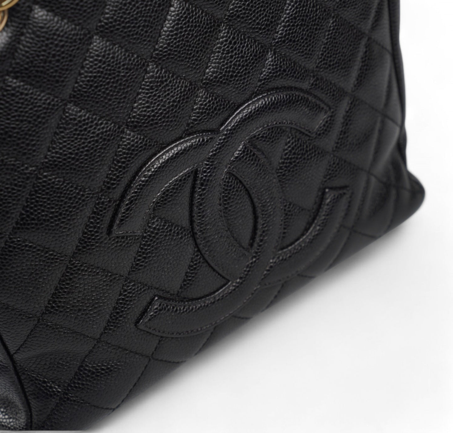 Petite Shopping Tote Caviar