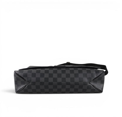 Messenger District Damier Graphite