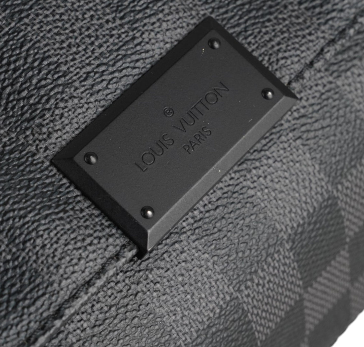 Messenger District Damier Graphite