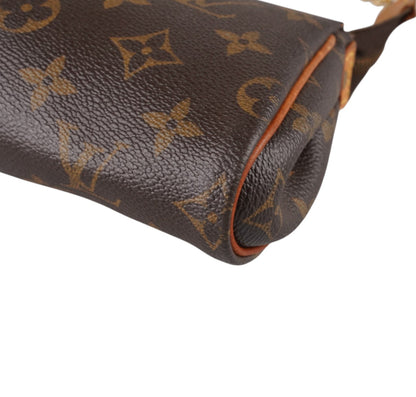 Pochette Eva Monogram
