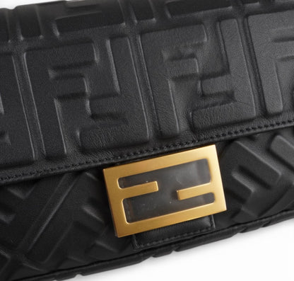 Baguette in Nappa Nera