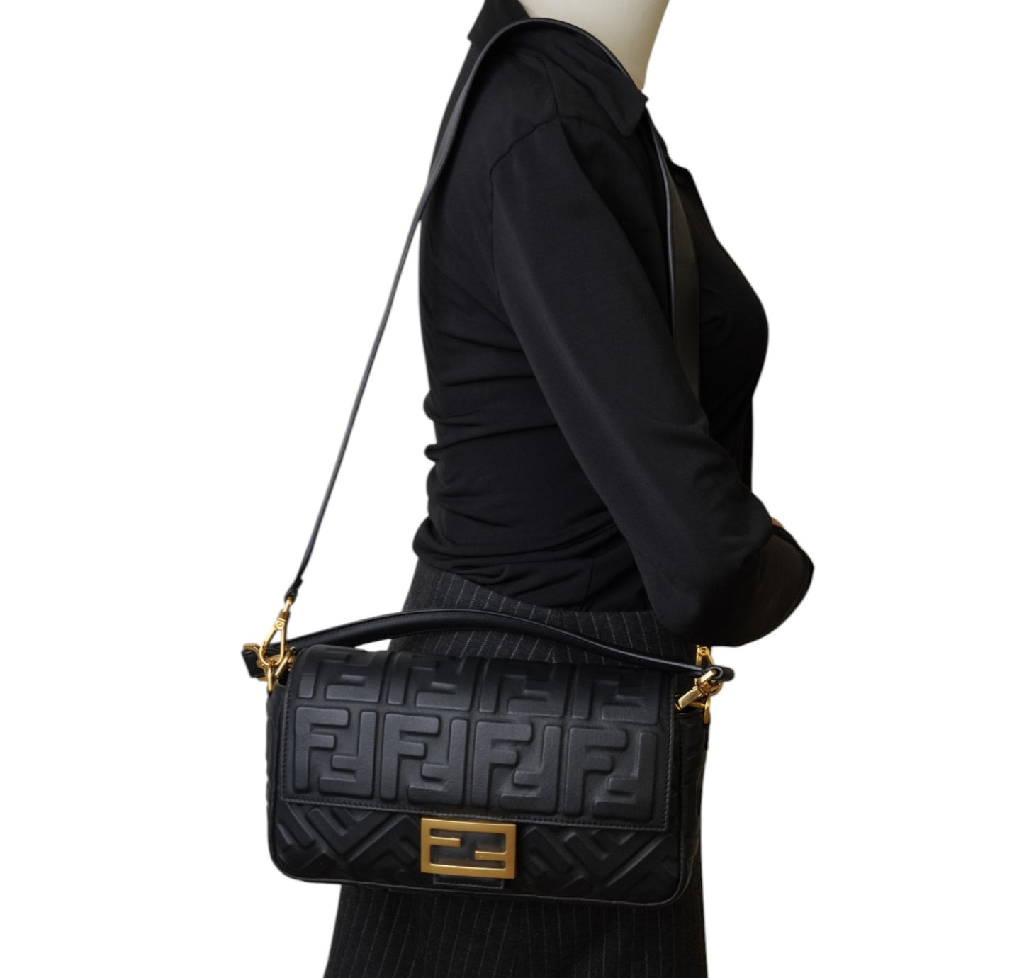 Baguette in Nappa Nera