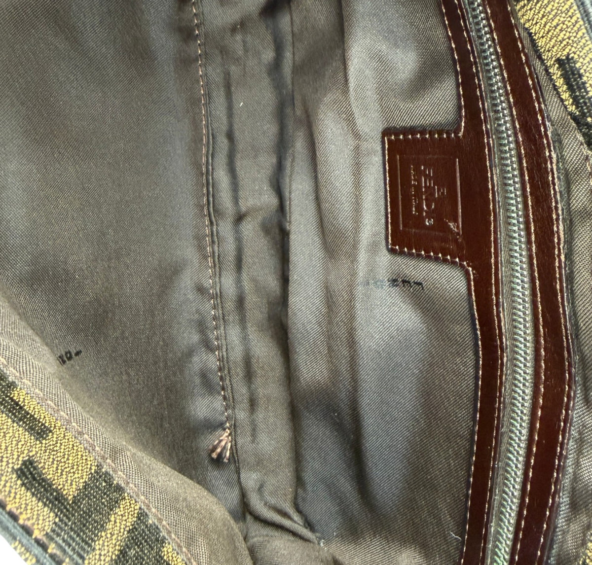 Baguette Monogram