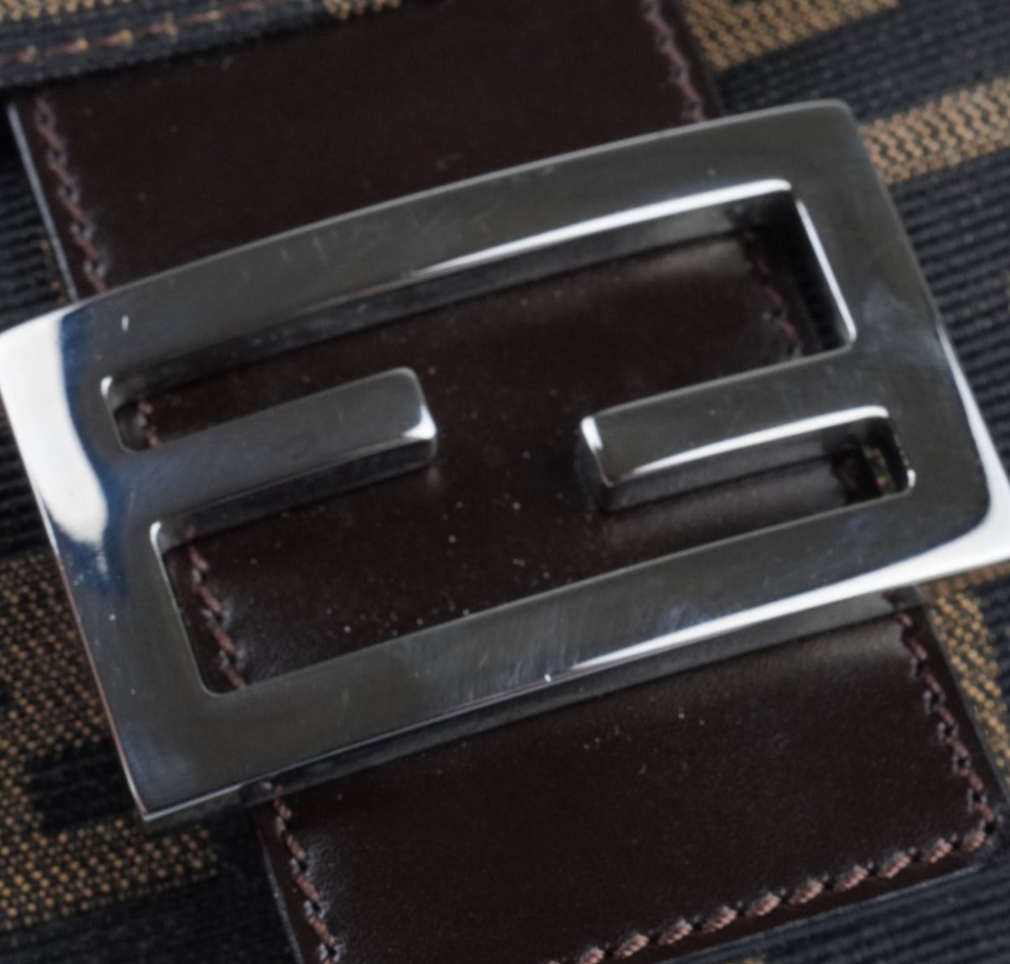 Baguette Double Flap