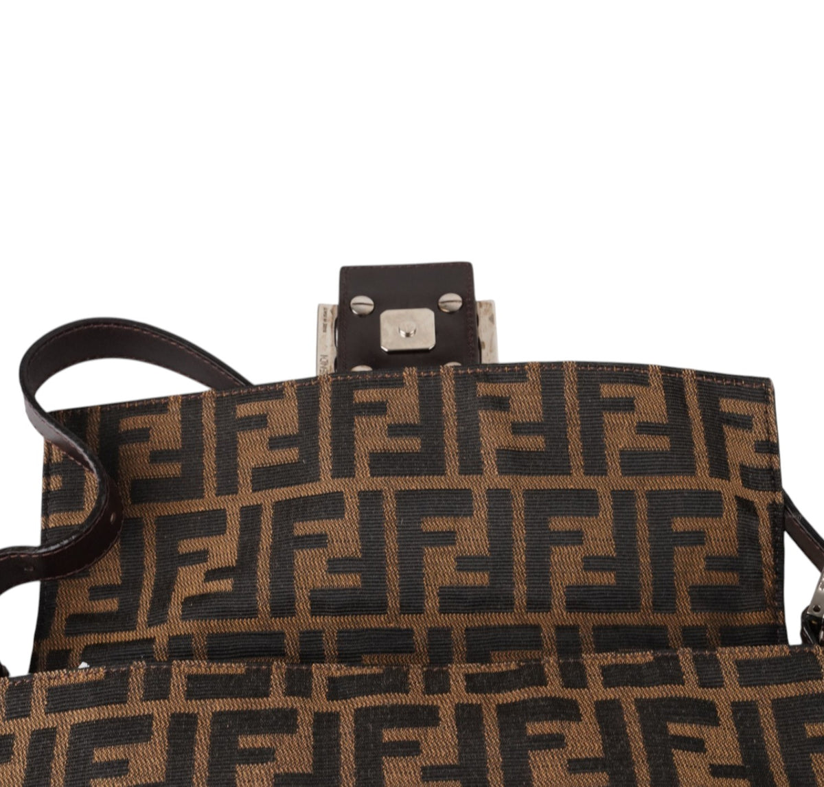 Baguette Monogram