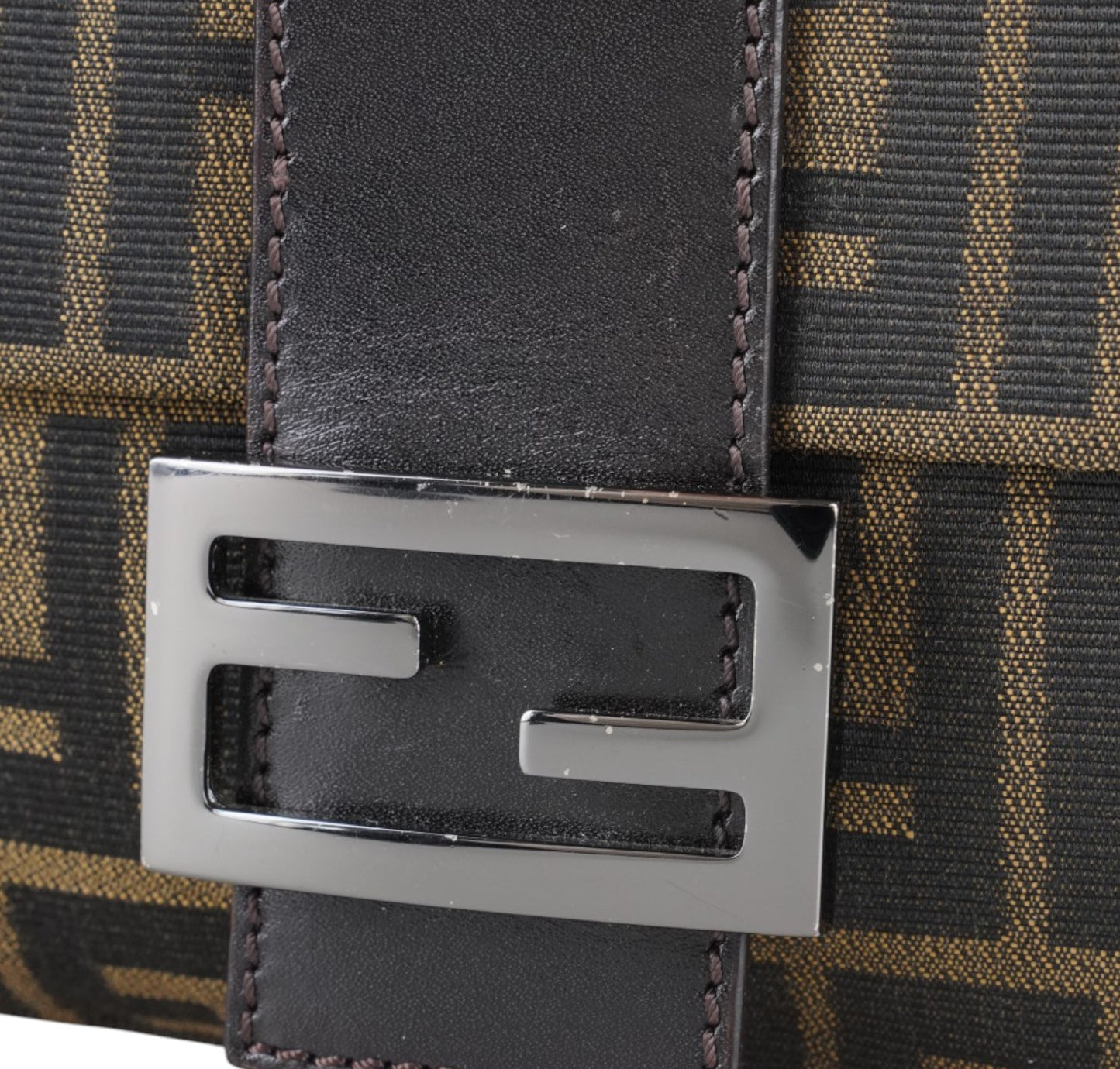 Baguette Monogram