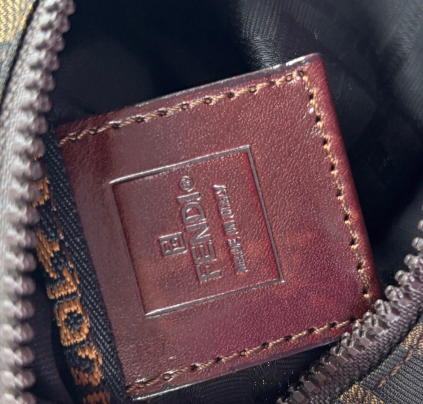 Pouch Top Handle