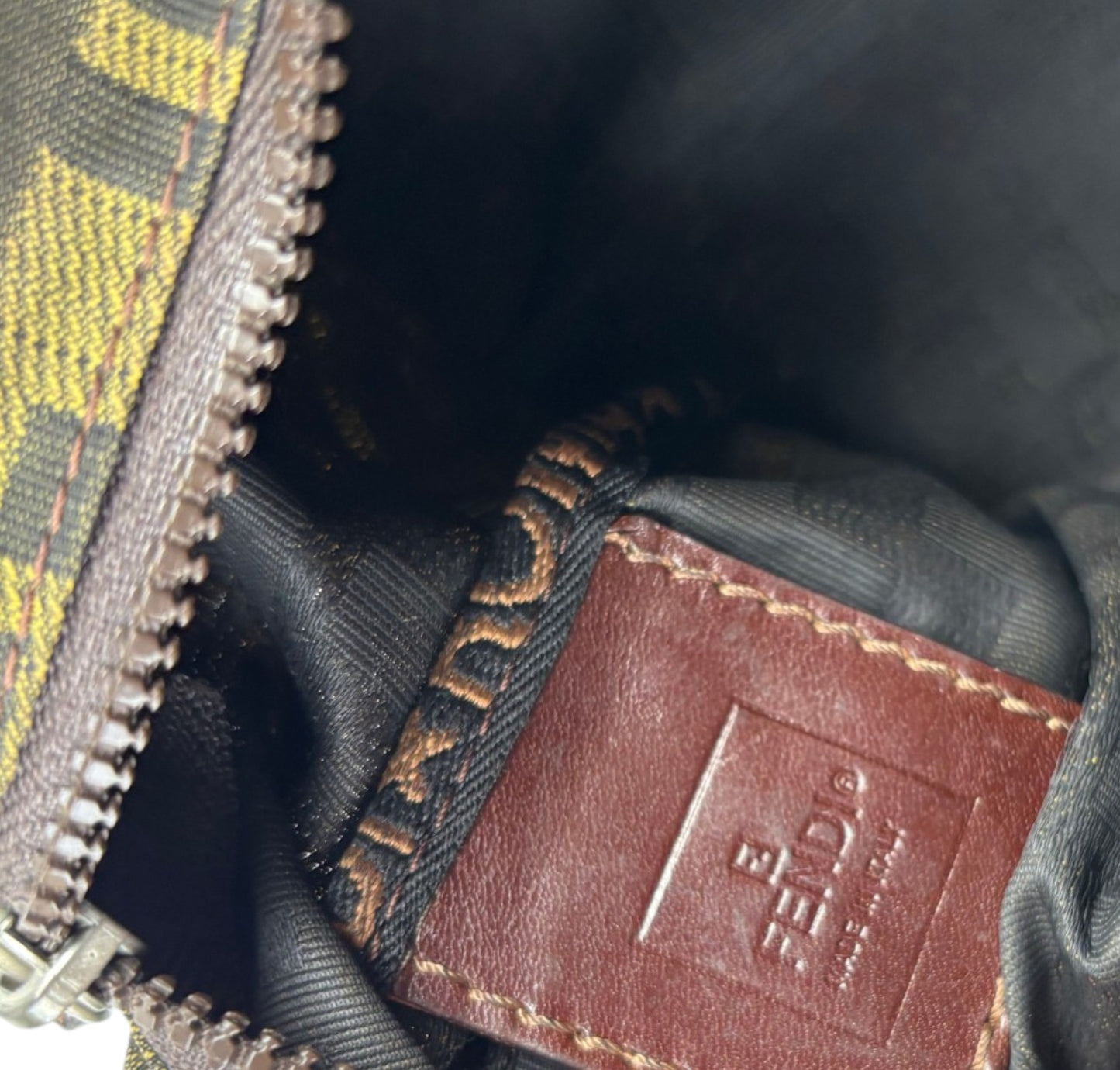 Pouch Top Handle