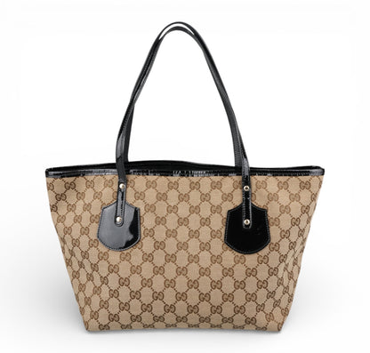 Tote GG Interlocking Charm