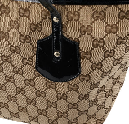 Tote GG Interlocking Charm