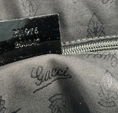 Tote GG Interlocking Charm