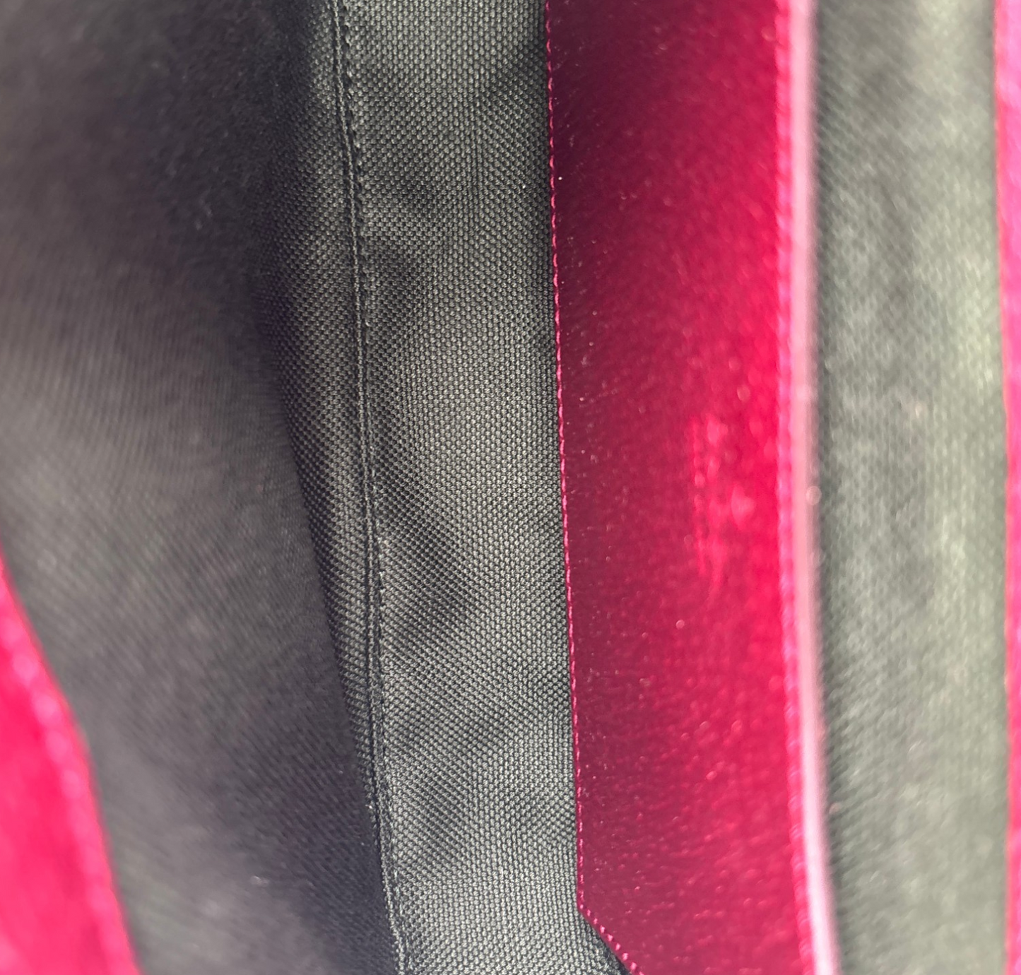 Ophidia Top Handle