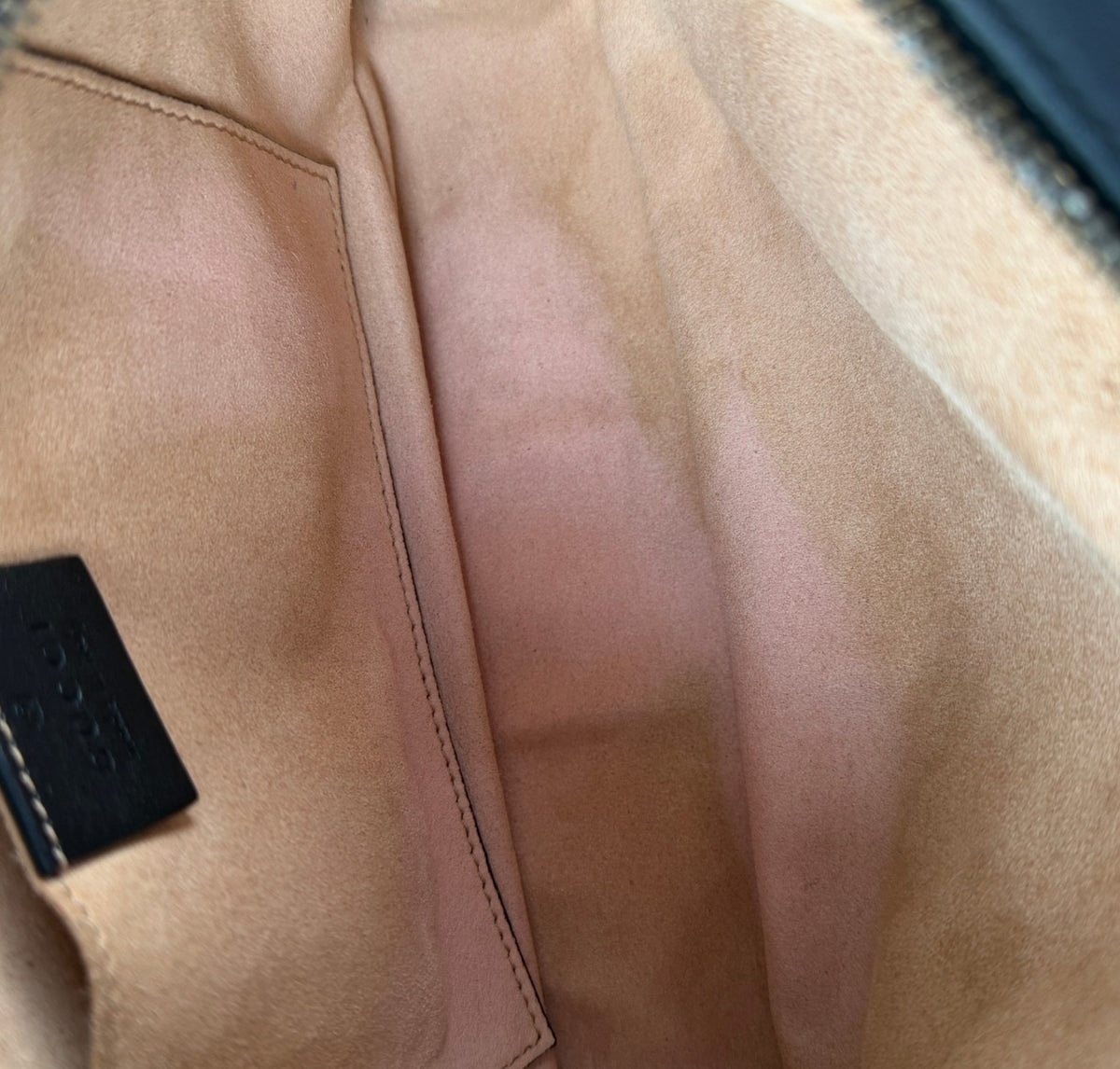 GG Marmont Camera Bag