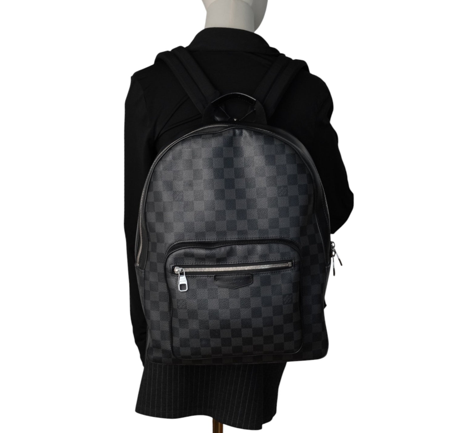 Josh Damier Graphite