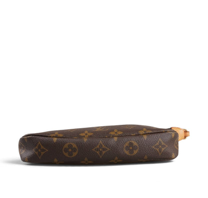 Pochette Accessoires Monogram