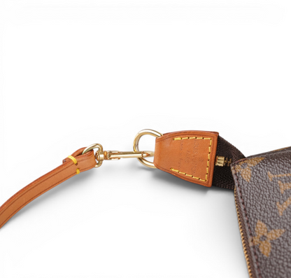 Pochette Accessoires Monogram