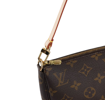 Pochette Accessoires Monogram