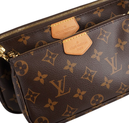 Multi Pochette Accessoires Monogram