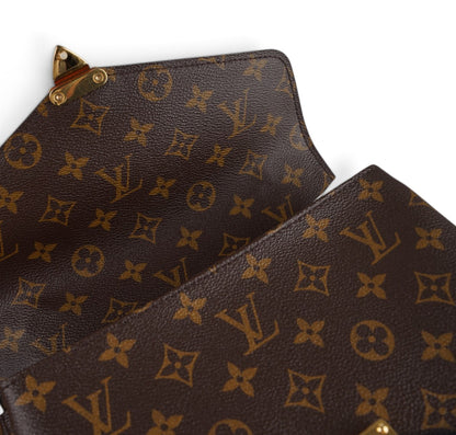 Metis Monogram