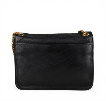 Niki Black Medium