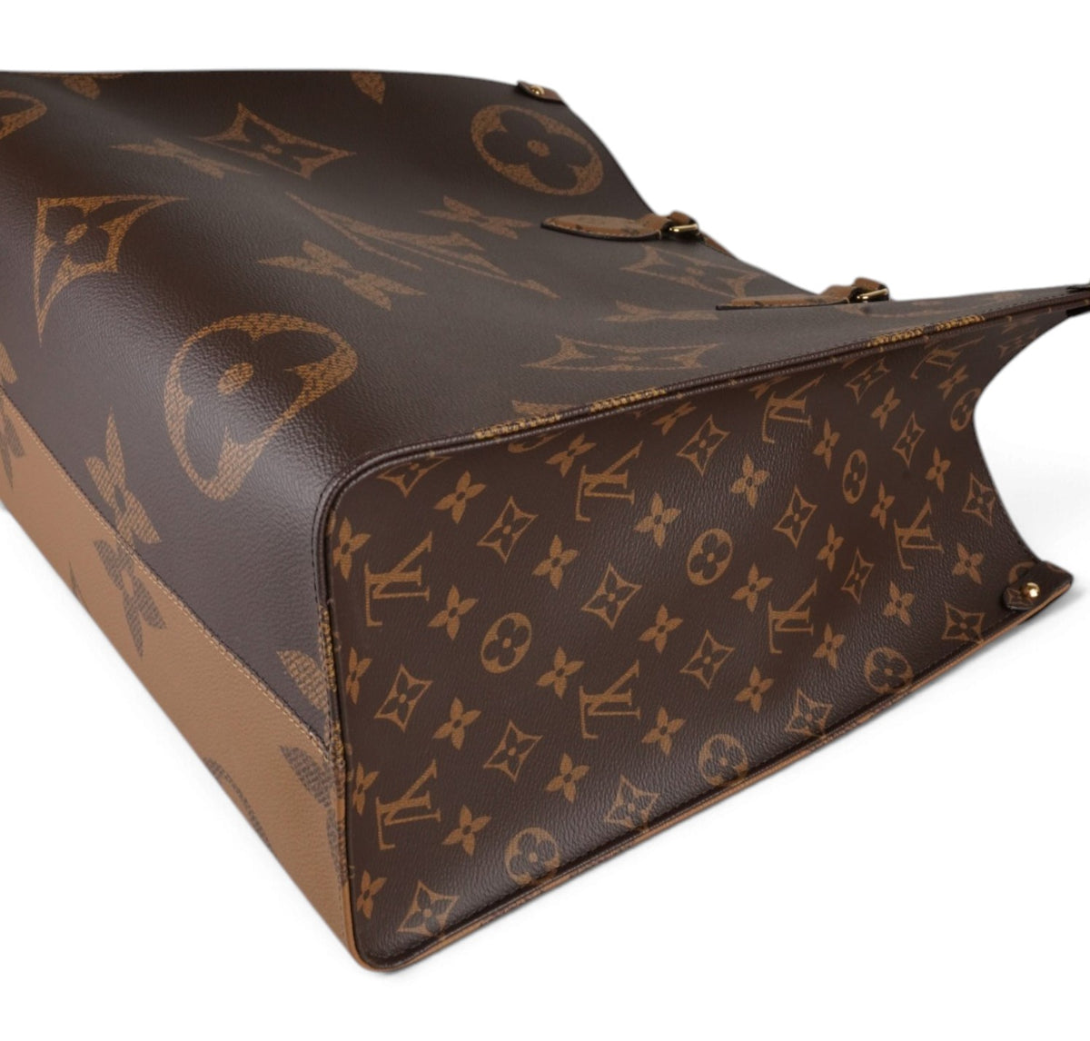 Onthego GM Monogram