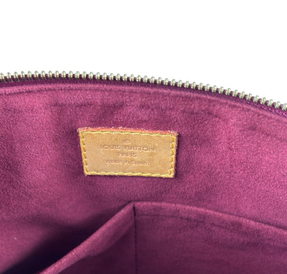 Pallas Monogram 