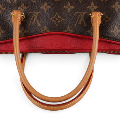 Pallas Monogram