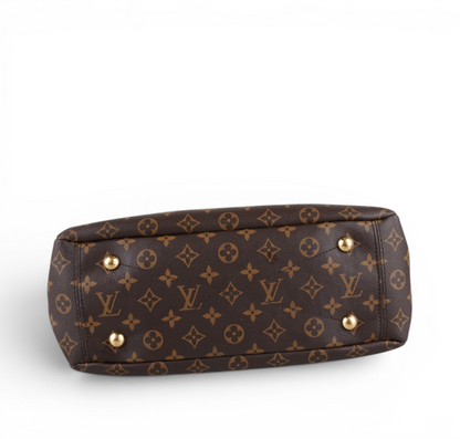 Pallas Monogram