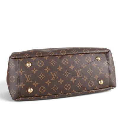 Pallas Monogram