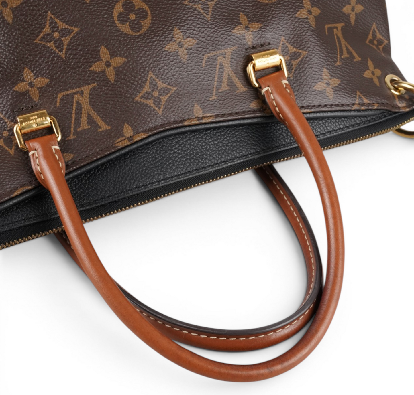 Pallas Monogram