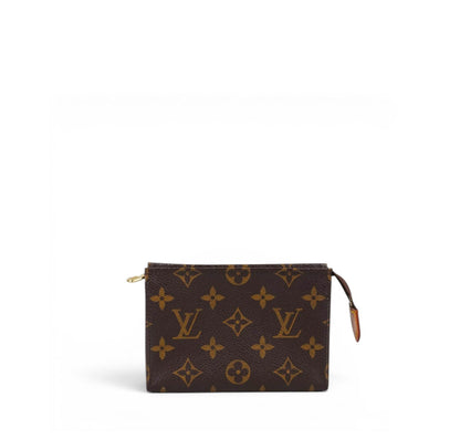 Toilette 15 Monogram