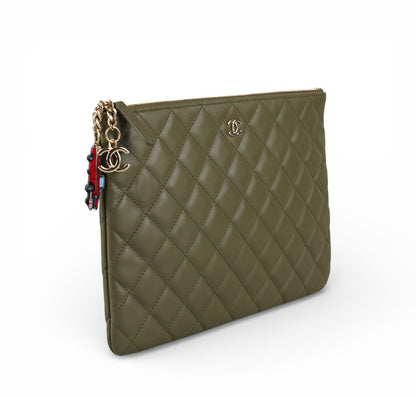 Classic Caviar Clutch