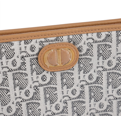 Pochette Dea 30 Montaigne