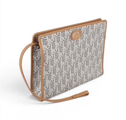 Pochette Dea 30 Montaigne