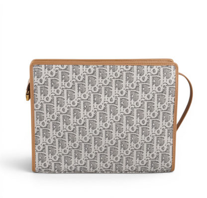 Pochette Dea 30 Montaigne