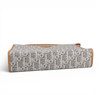 Pochette Dea 30 Montaigne