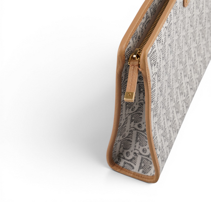 Pochette Dea 30 Montaigne