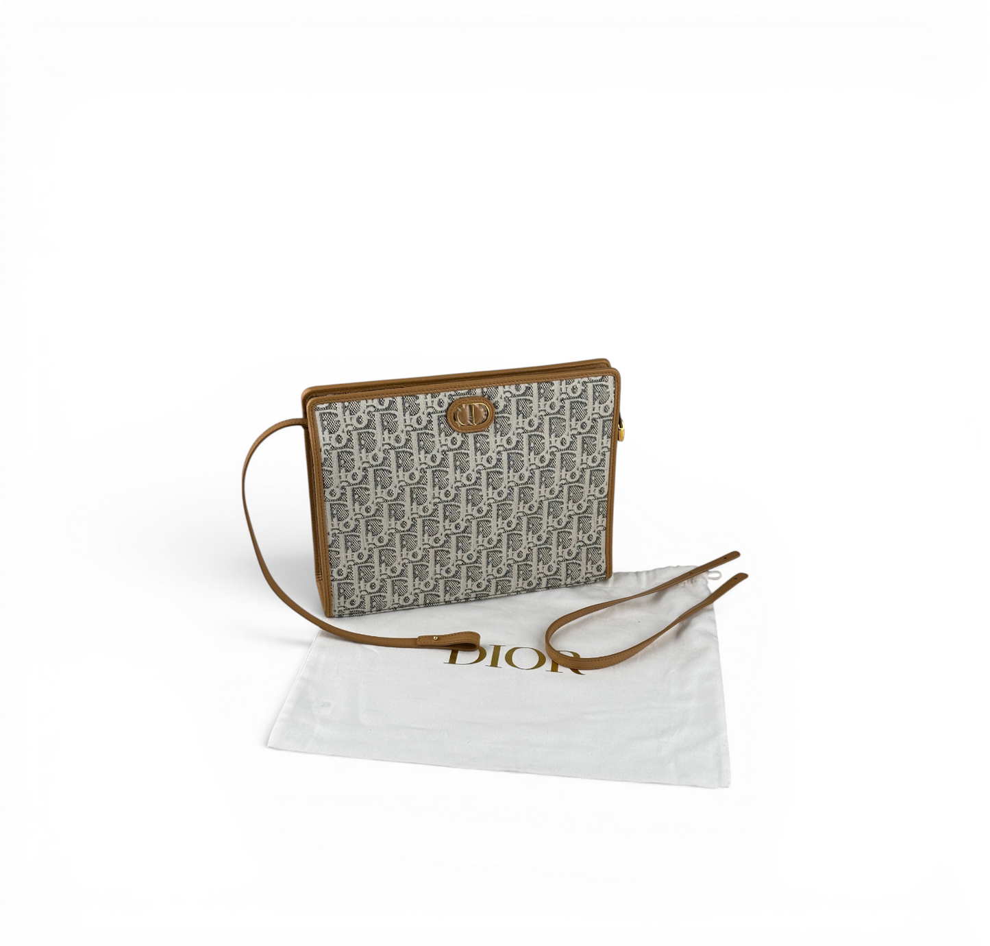 Pochette Dea 30 Montaigne