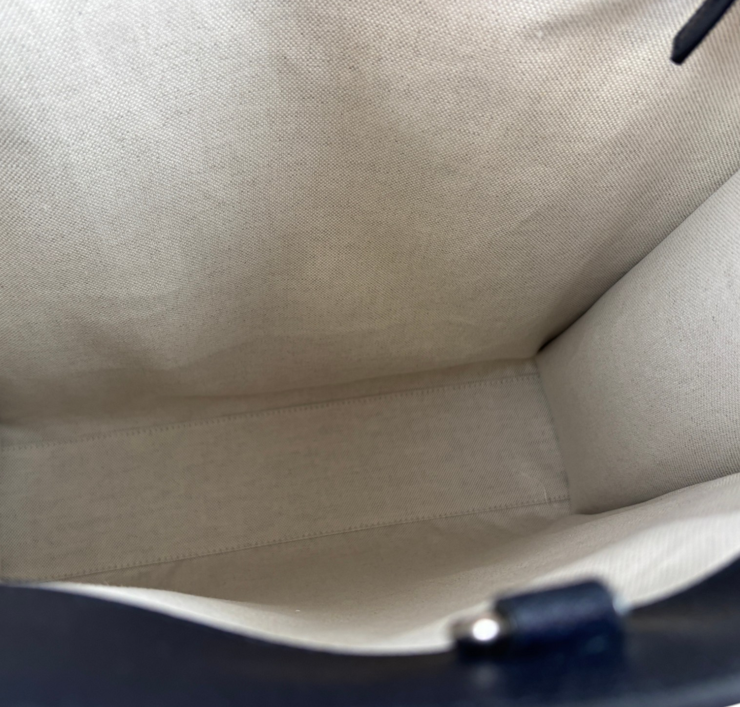 Tote GG Interlocking