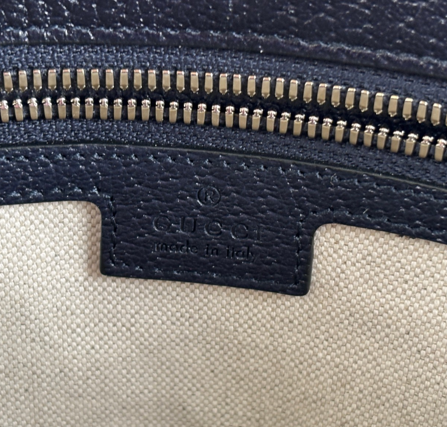 Tote GG Interlocking