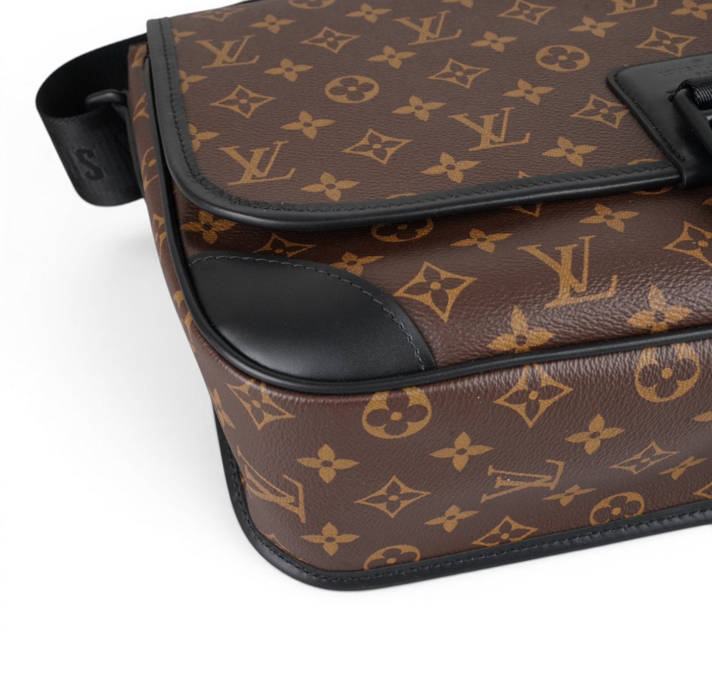 Archy GM Monogram