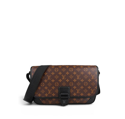 Archy GM Monogram