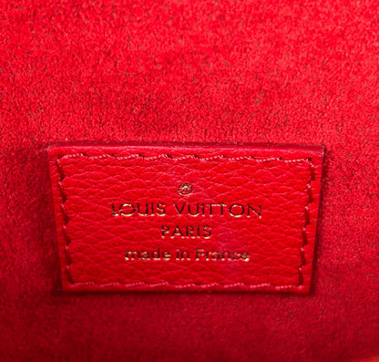 Victoire Monogram