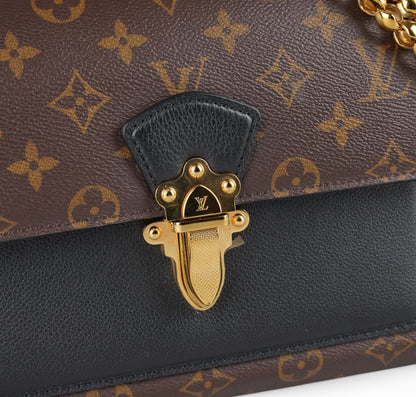 Victoire Monogram