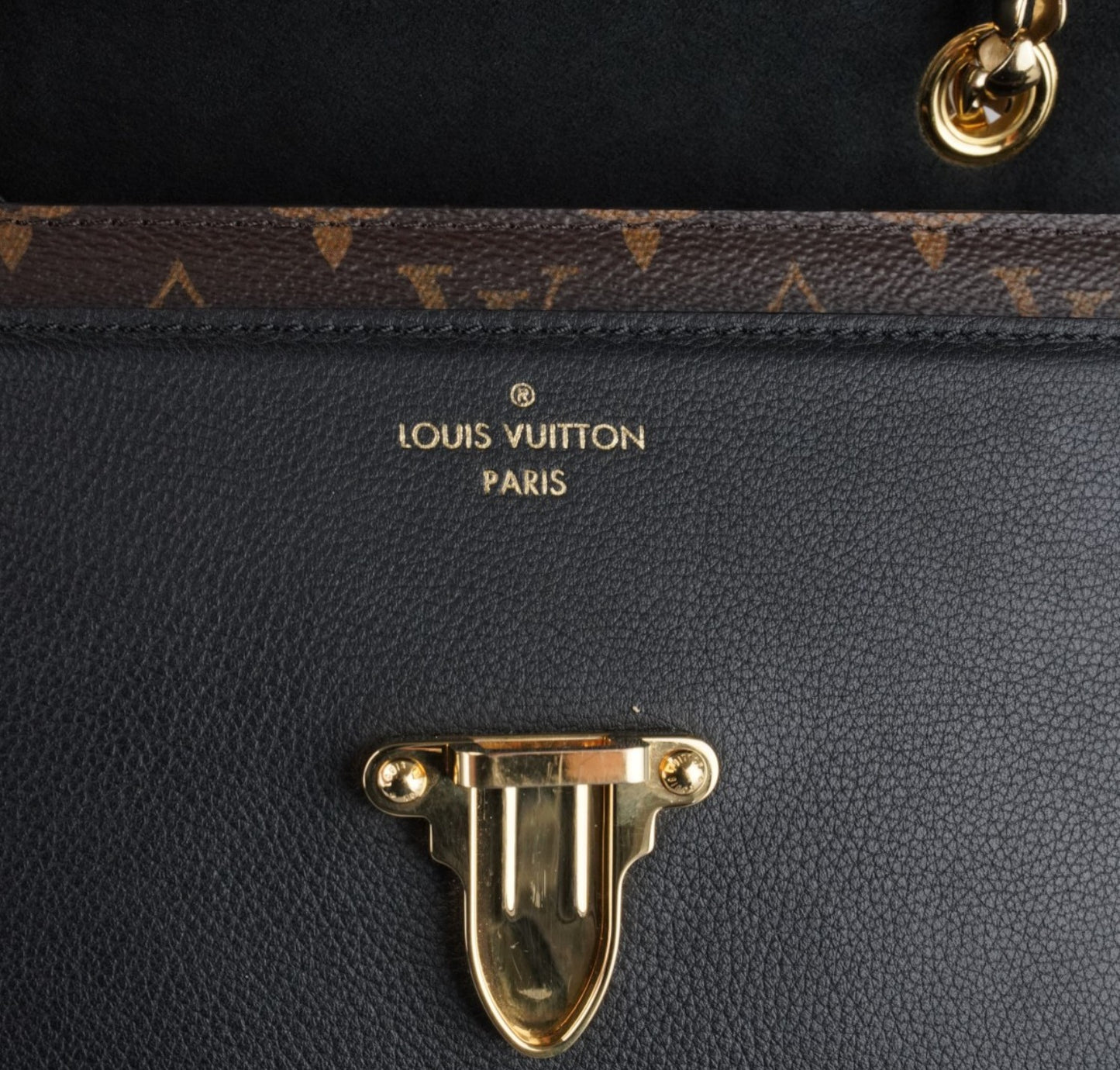 Victoire Monogram